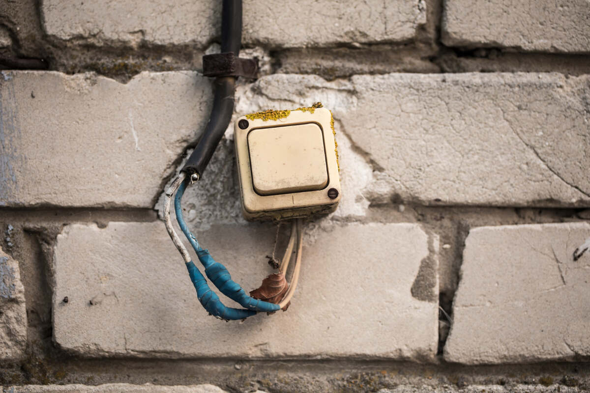 Common Electrical Problems in Older Nova Scotia Homes