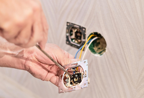 old-home-electrical-problem